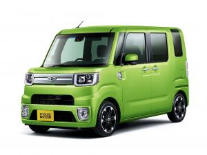 Toyota Pixis Mega '2016